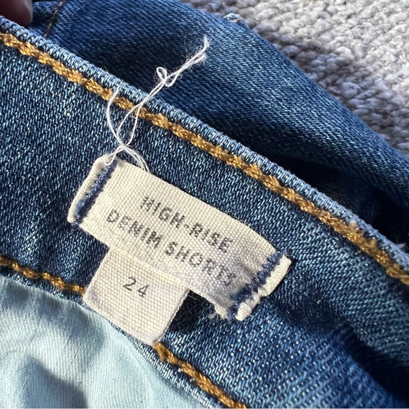 High-Rise Denim Shorts Size 24 - Picture 5 of 7